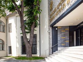 szentendre-muzeum-referencia-1-primepito-kft.jpg - Pakasz Tanya Kemping - Agárd